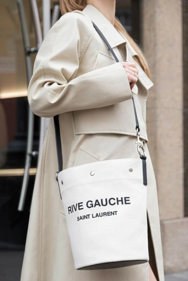 Givenchy тренч бежевый женский v-lock на крючке 171067 - фото 3