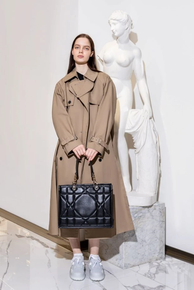 Dior women's black square bag made of textured leather 171376 - photo 2