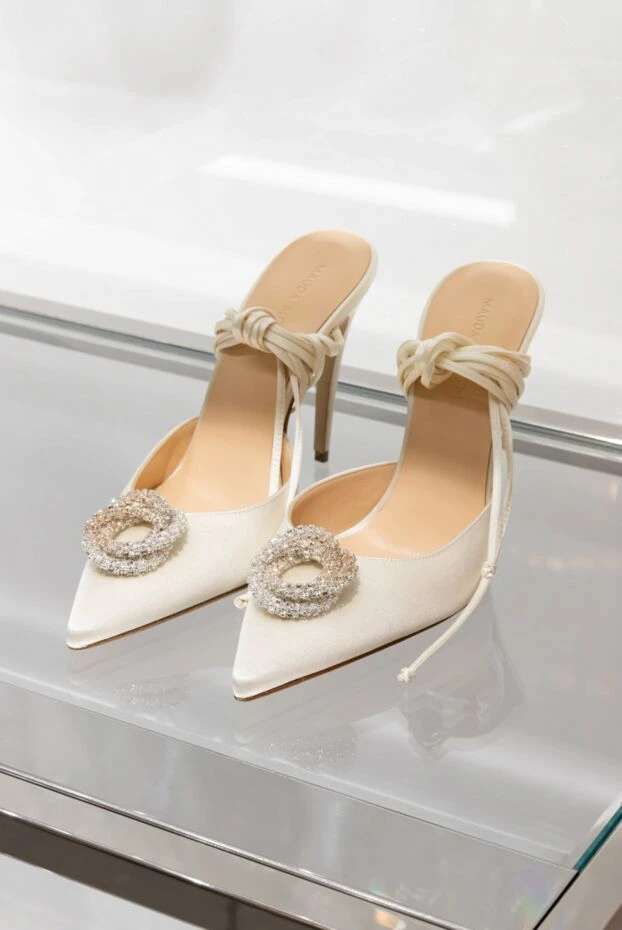 Magda Butrym босоножки женские кожаные белые на завязках 171606 - фото 2