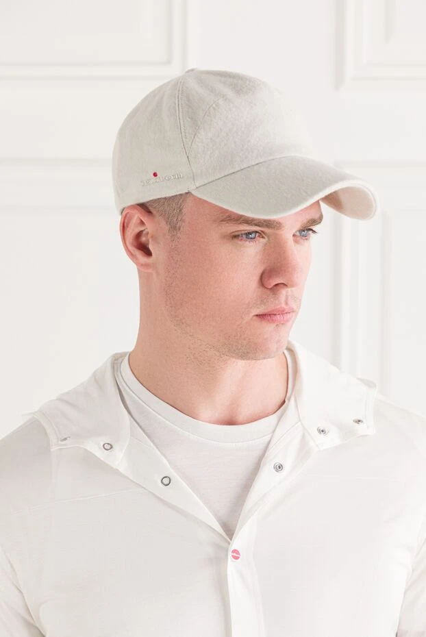 Kiton white cashmere cap with embossed seam on front panel for men 171832 - photo 2