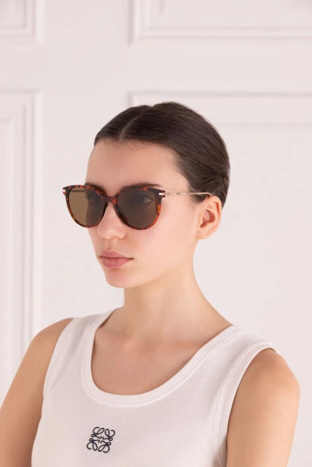 Chopard жіночі окуляри для захисту від сонця коричневі жіночі купити фото з цінами 172424 - фото 2