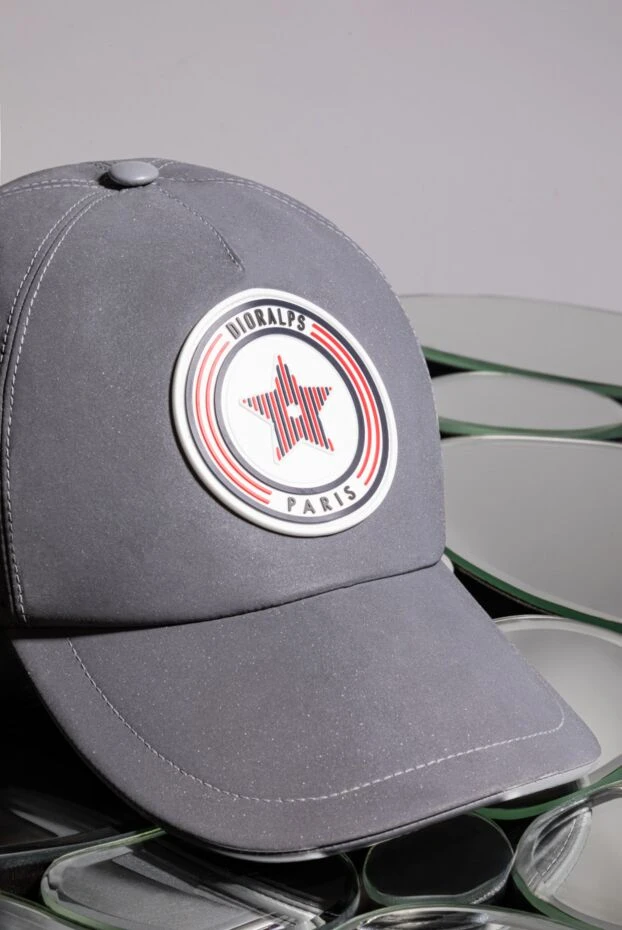 Gray women's cap with large round logo - photo 2