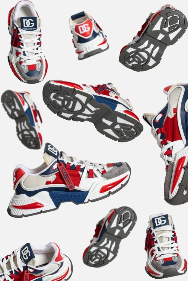 Airmaster sneakers in blue, red and white with a massive sole and brand label - photo 2