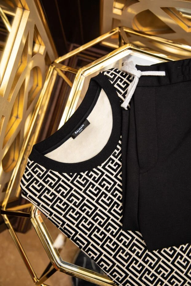 Balmain футболка з графічним візерунком labyrinth у чорно-білій гамі 173179 - фото 3