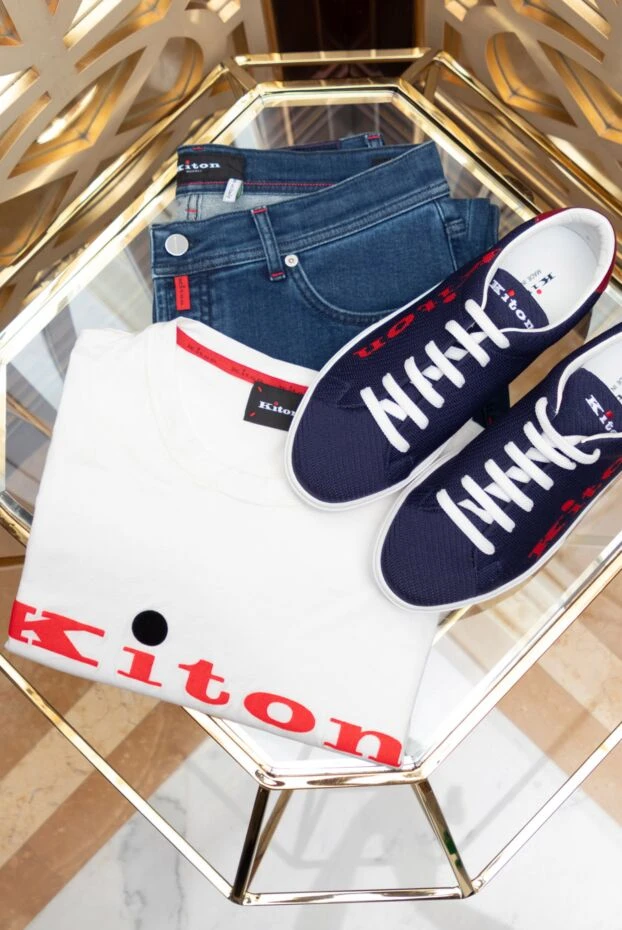 Kiton кросівки темно-сині із текстилю з червоним логотипом 173484 - фото 2