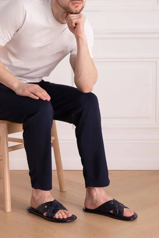 Sandals for men brown from textured leather - photo 2