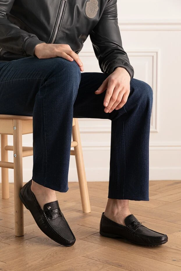 Stefano Ricci лофери чоловічі чорні з фактурної шкіри та металічним лого 173724 - фото 2