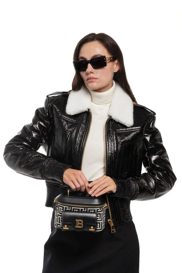 Balmain куртка жііноча чорна лакована шкіряна з білим хутром 173860 - фото 2