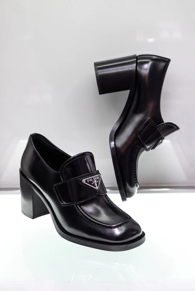 Prada black leather loafers with a chunky heel women's 175139 - photo 2