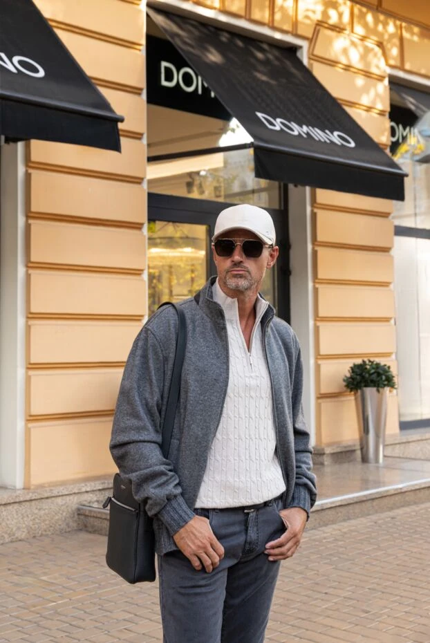 Cesare di Napoli men's beige cashmere troyer with a textured rib 176223 - photo 3