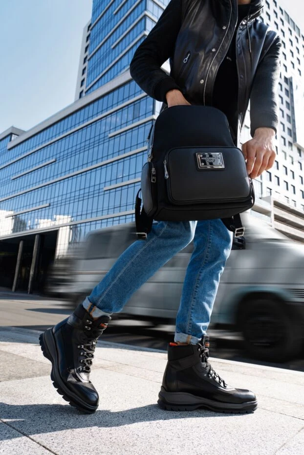 Santoni boots made of genuine leather and polyester for men black 176241 - photo 2