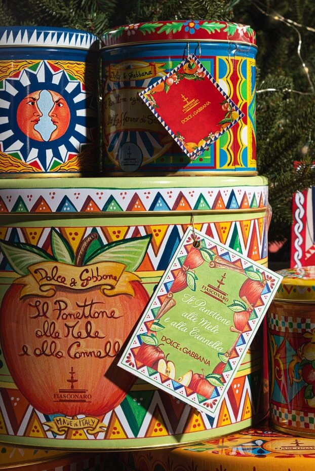 Dolce & Gabbana easter panettone cake in a gift box with apple and cinnamon 176294 - photo 2