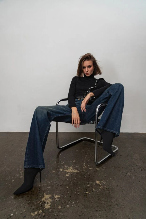 Dolce & Gabbana джинсы женские прямого кроя из плотного денима 177212 - фото 3