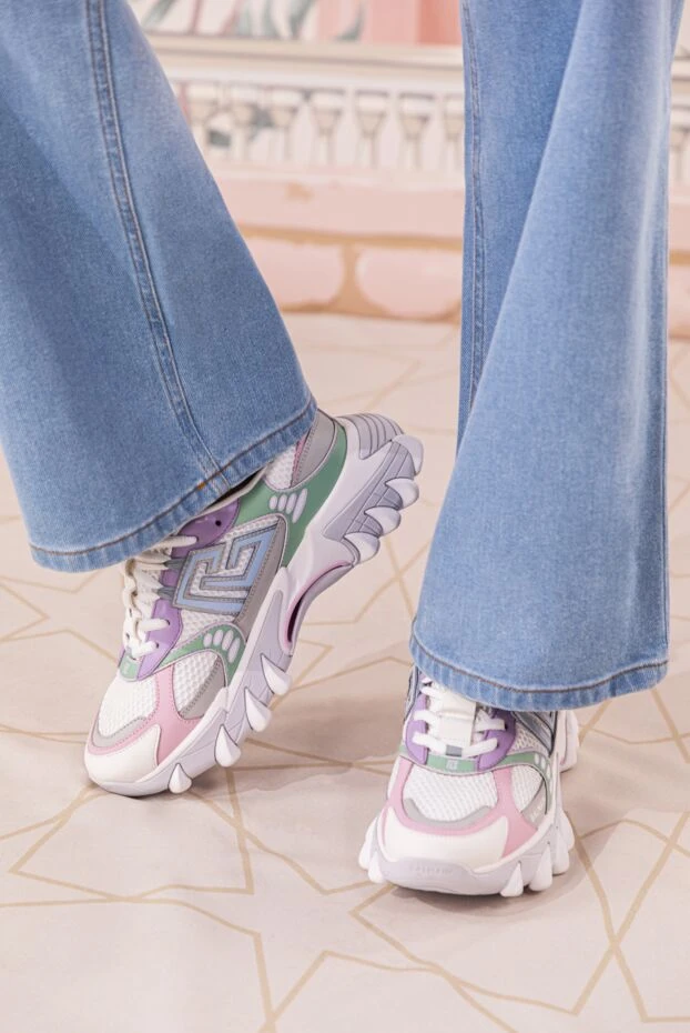 Balmain белые кроссовки b-east pb с монограммой логотипа с розовыми вставками 177555 - фото 2