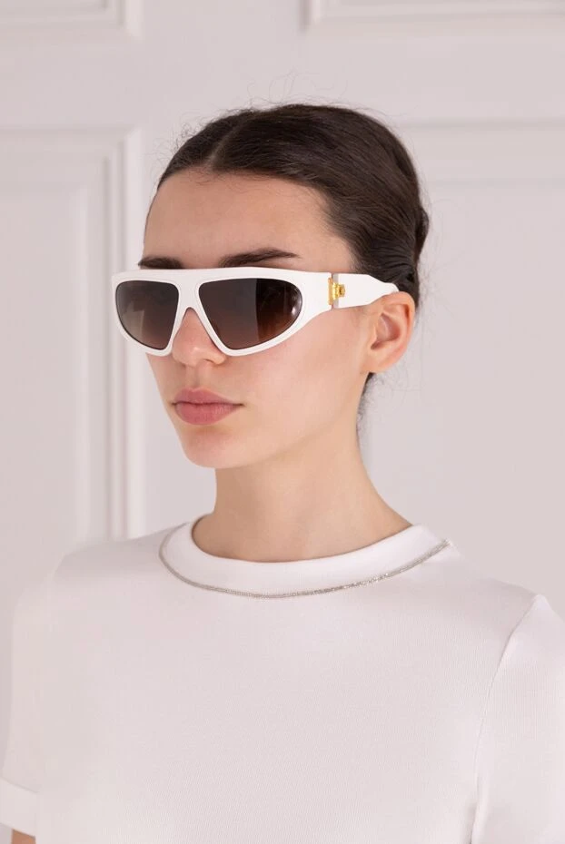 Balmain женские очки солнцезащитные женские белые купить с ценами и фото 177794 - фото 2