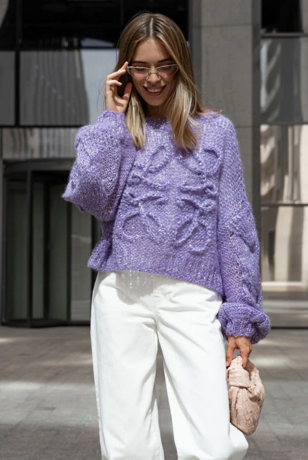 Loewe пухнастий джемпер лавандового кольору з мохером та об'ємними рукавами. 178032 - фото 3