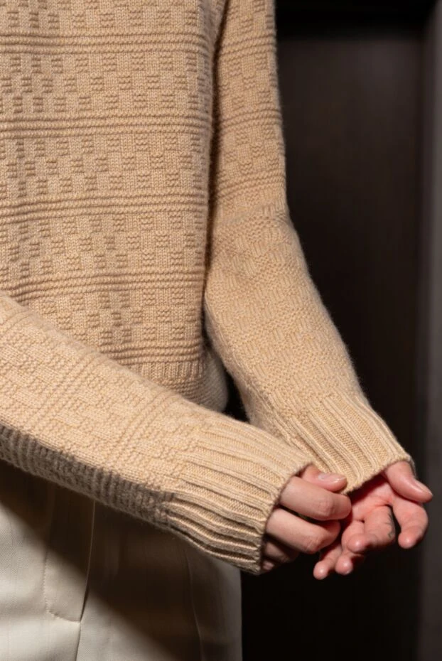 Loro Piana джемпер из кашемира женский бежевый 178060 - фото 2