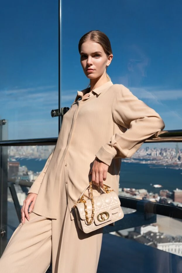 Loro Piana beige silk and viscose suit with trousers for women 178068 - photo 3