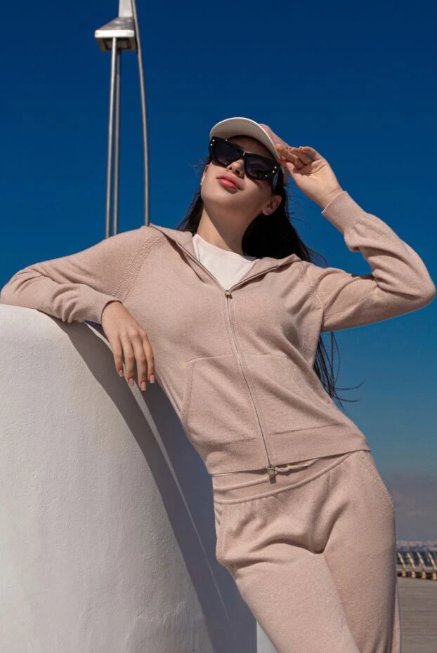 Balmain женские солнцезащитные очки cat eye с золотыми акцентами 178643 - фото 2