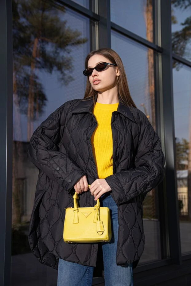 Prada сумка из натуральной кожи желтая женская 178692 - фото 2