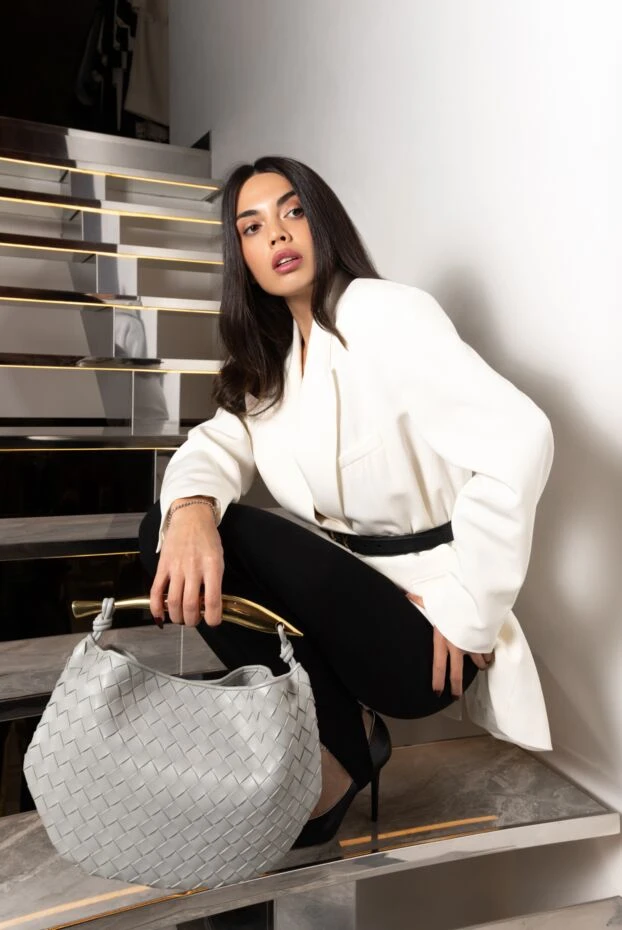 Bottega Veneta women's bag gray lambskin leather 179225 - photo 3