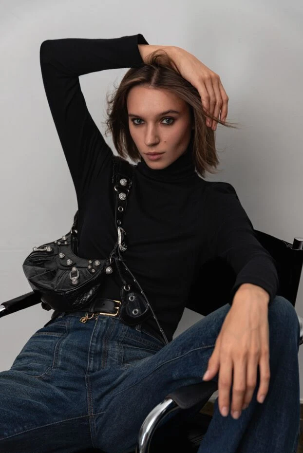 Balenciaga жіноча чорна сумка через плече le cagole xs 179238 - фото 2