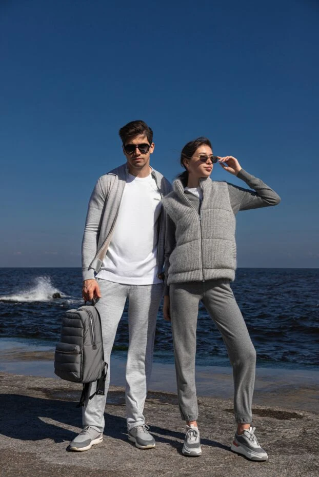 Loro Piana костюм прогулочный женский серый из кашемира 180216 - фото 2