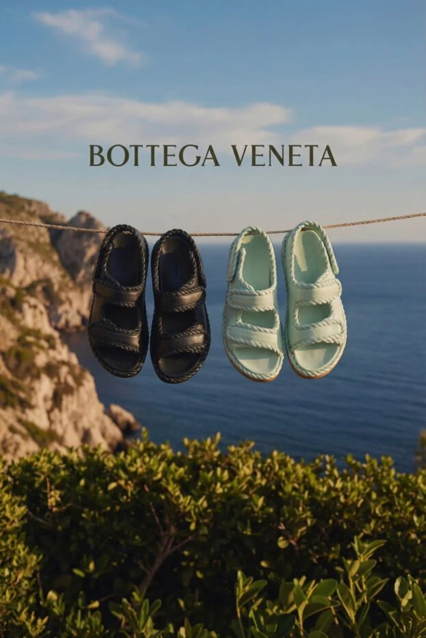 Bottega Veneta women's gray sandals made of genuine leather 180461 - photo 2