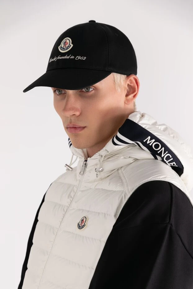 Moncler чоловічі кепка чоловіча чорна з бавовни 180590 - фото 2