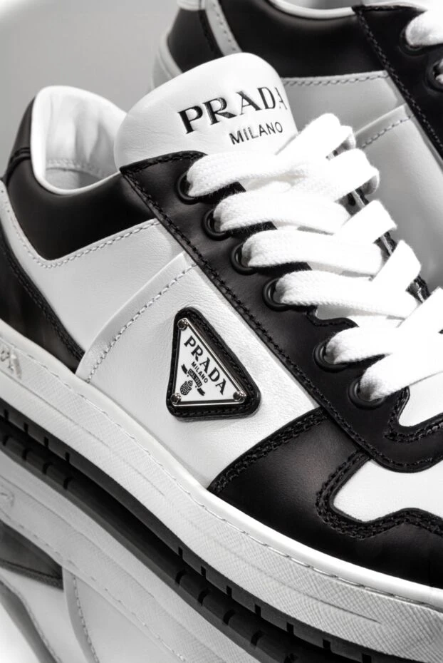 Prada white leather sneakers with black inserts and logo 184928 - photo 2
