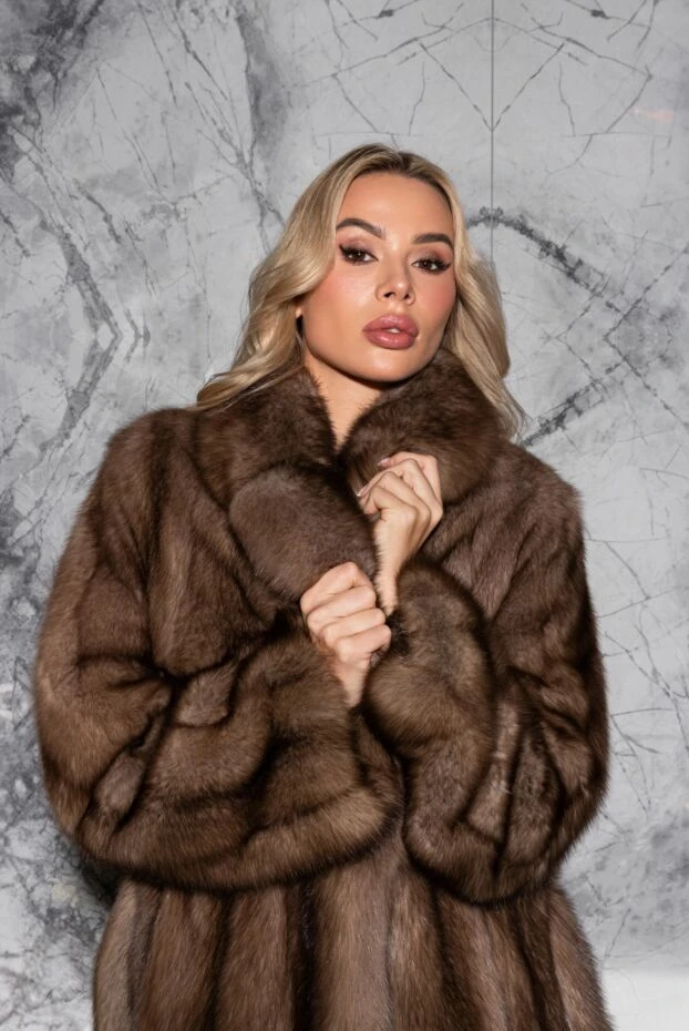 Giorgio Magnani luxurious women's sable fur coat with thick fur and classic sable silhouette 185264 - photo 3