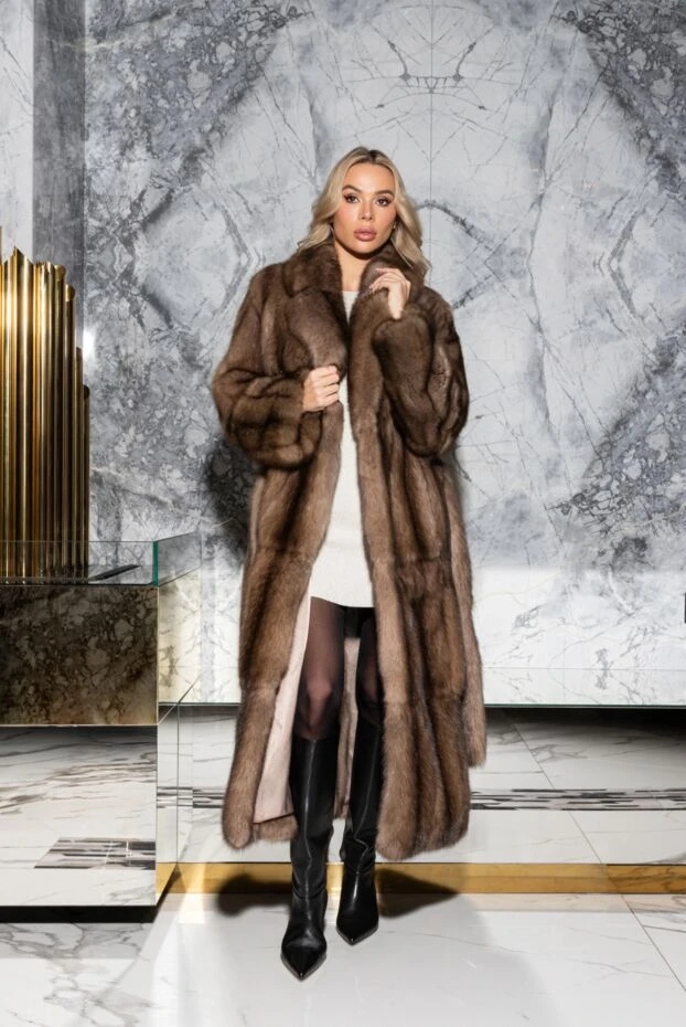 Giorgio Magnani luxurious women's sable fur coat with thick fur and classic sable silhouette 185264 - photo 2