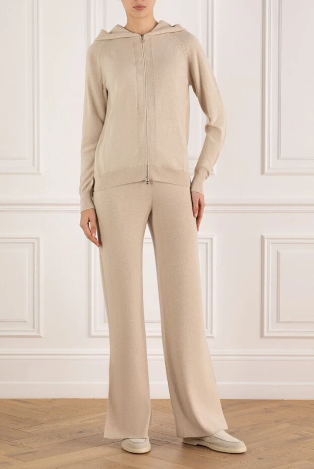 Loro Piana woman walking suit 185267 - photo 2