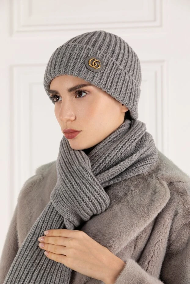 Gucci gray knitted hat for women made of wool and cashmere 185541 - photo 2