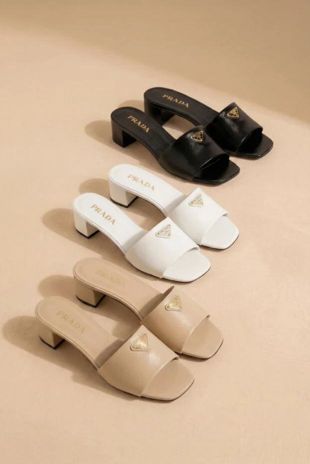 Prada women's white leather sandals with logo 185655 - photo 2