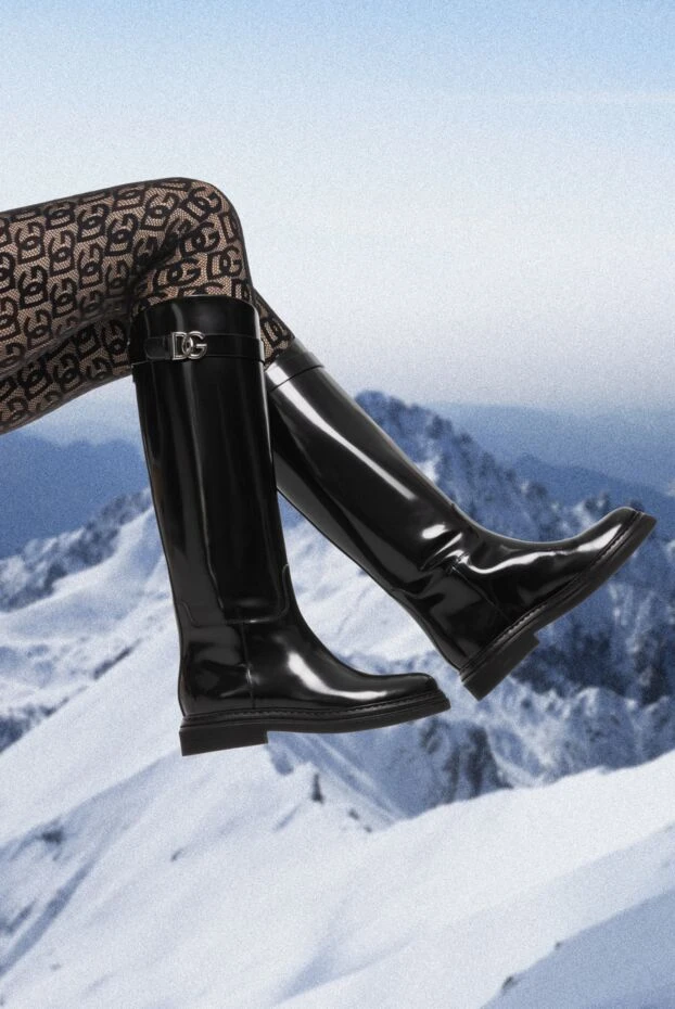 Dolce & Gabbana черные сапоги с металлическим логотипом dg кожаные 185950 - фото 2