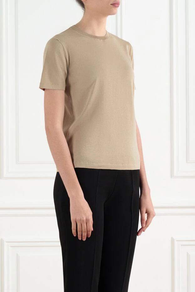 Loro Piana жіноча бежева футболка з бавовни з логотипом 186711 - фото 3