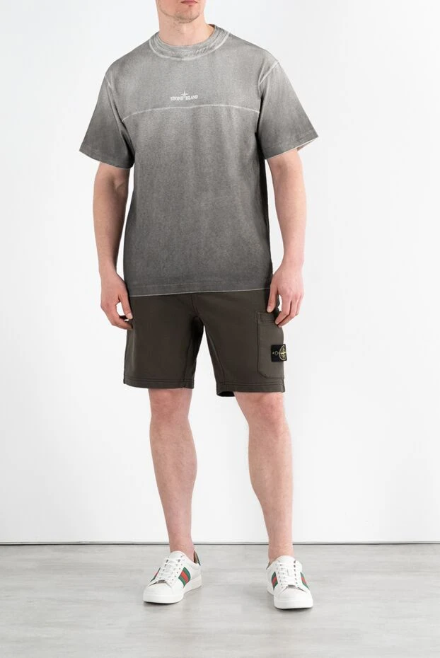 Stone Island футболка з принтом компаса та ефектом омбре сіра чоловіча 186951 - фото 2