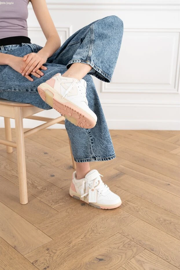 Sneakers, Keds