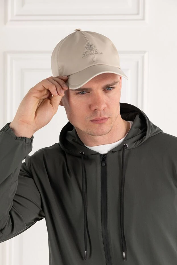 Loro Piana спортивная бейсболка с вишитым логотипом бежевая мужская 187450 - фото 2