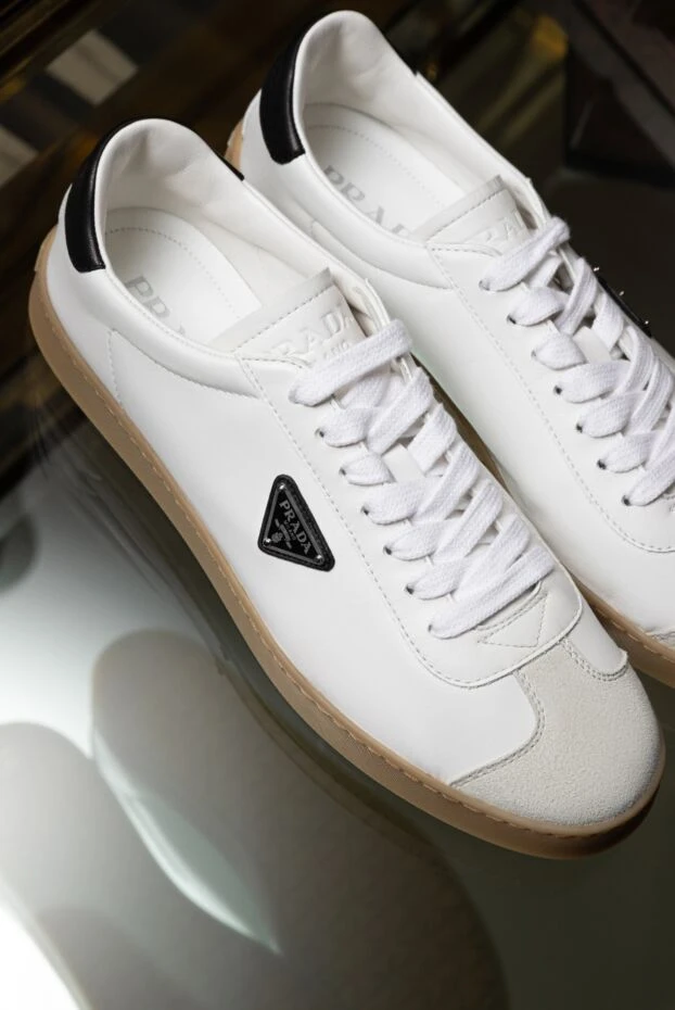 Prada white sneakers with triangle logo and contrast heel 187730 - photo 2