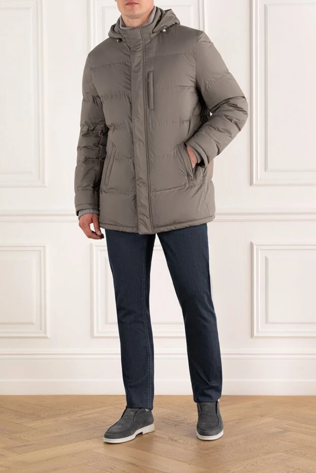 Enrico Mandelli сірий чоловічий пуховик середньої довжини стьобаний з капюшоном 188258 - фото 2