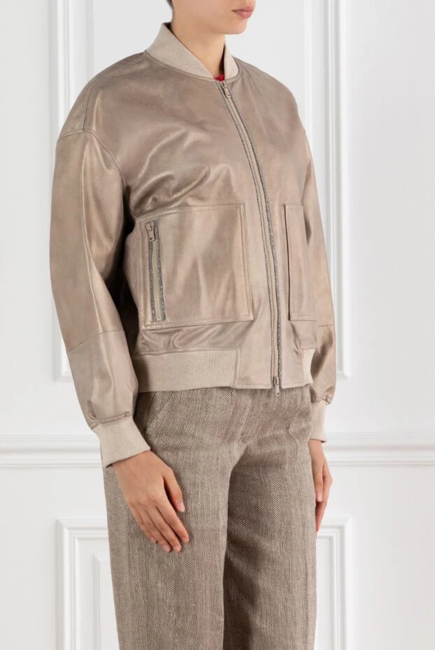 Brunello Cucinelli шкіряна куртка бомбер з великими накладними кишенями бежева 188400 - фото 3