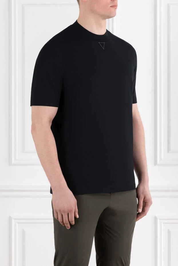 Brunello Cucinelli однотонная черная футболка из хлопка с круглым вырезом 188771 - фото 3