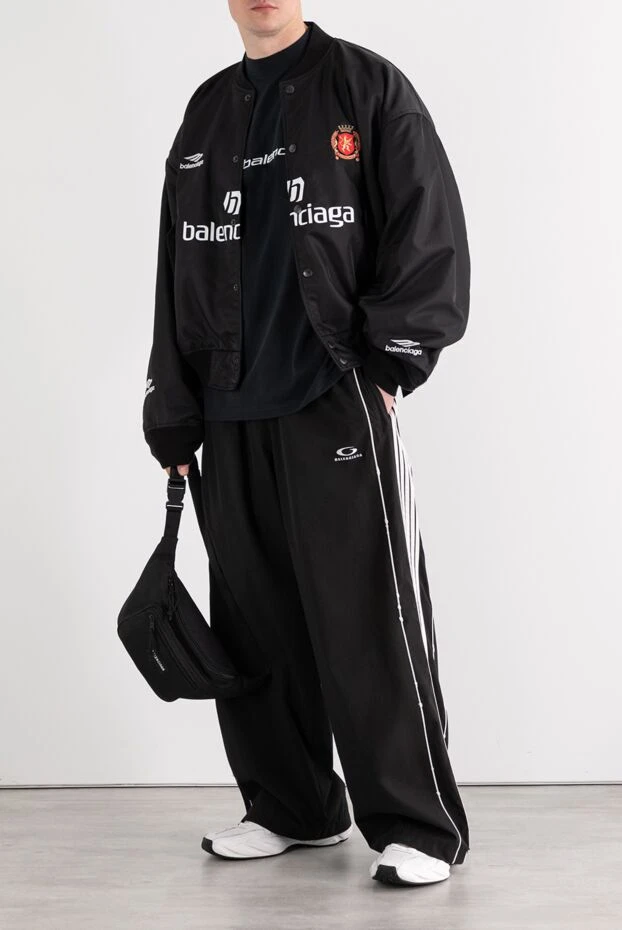 Balenciaga black oversized t-shirt with embroidered logo black cotton 189328 - photo 2