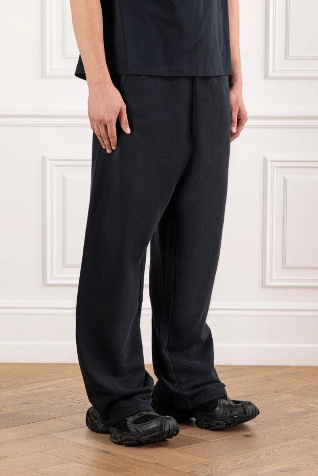 Balenciaga чоловічі класичні спортивні штани laurel з флісу чорного кольору. 189931 - фото 3