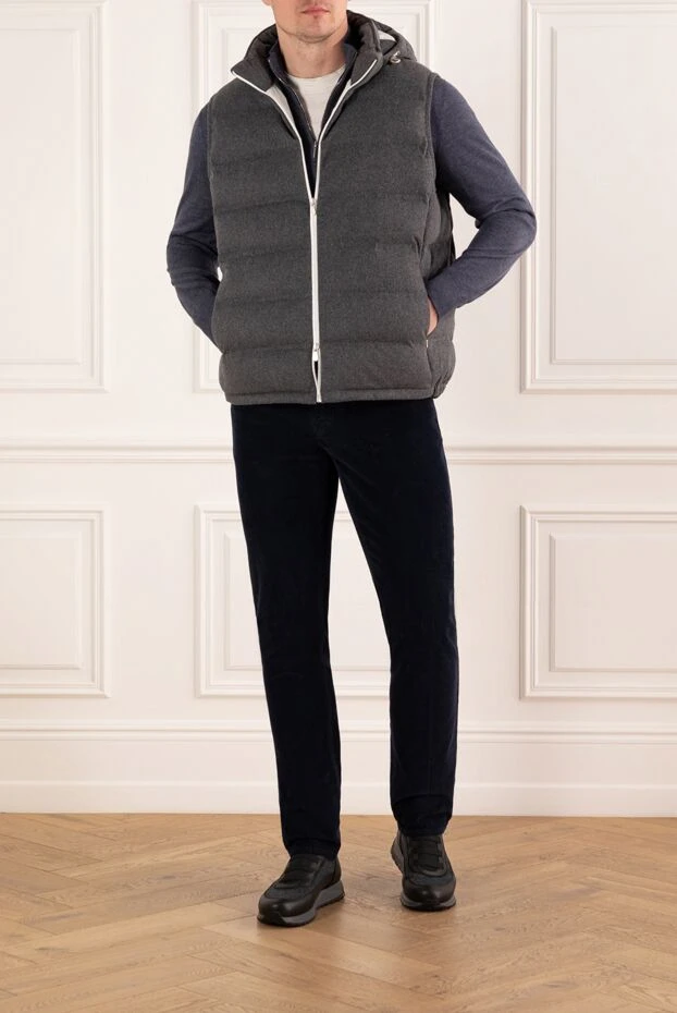 Brunello Cucinelli gray down vest with a hood and side pockets 190583 - photo 2