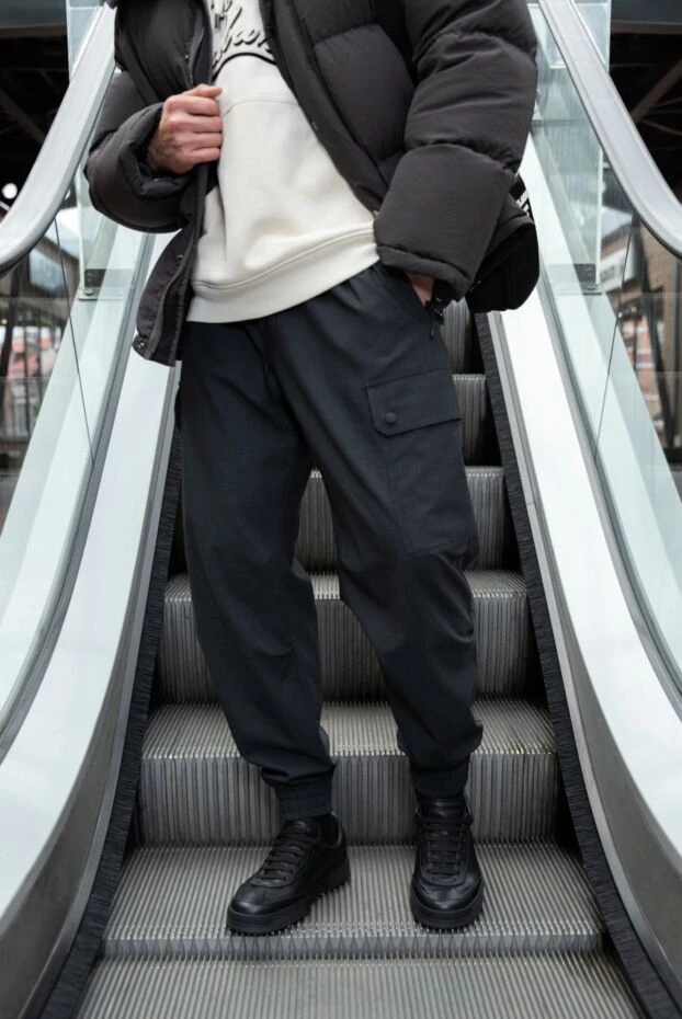 Dolce & Gabbana штани карго чоловічі сірі з накладними кишенями та поясом на кулісці 190666 - фото 2