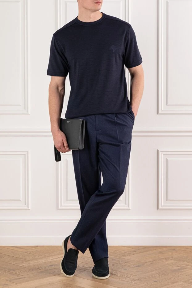 Dark blue T-shirt with embroidery on the chest - photo 2