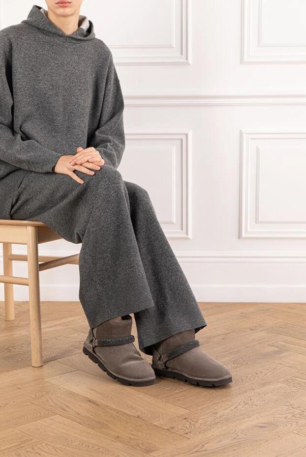 Brunello Cucinelli уггі з натуральної замші з теплою хутряною підкладкою сірі 191355 - фото 2